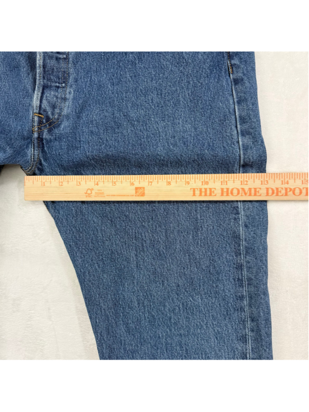 Men's Levi's 501 38x30 Button Fly Straight Leg Jeans - Picture 10 of 12